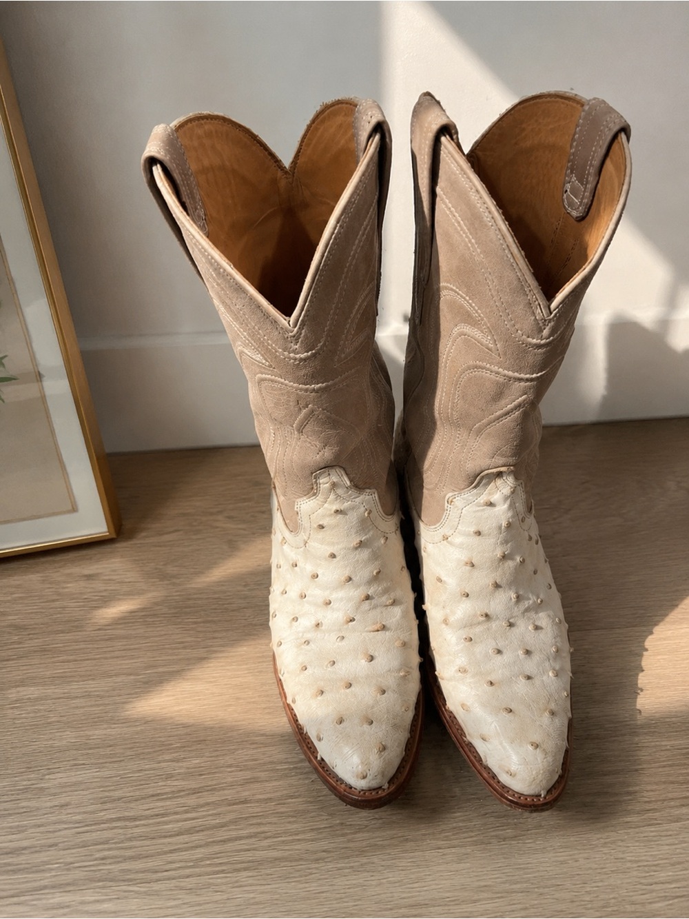 Women's Two-Tone Western Cowboy Boots - Cream & Tan